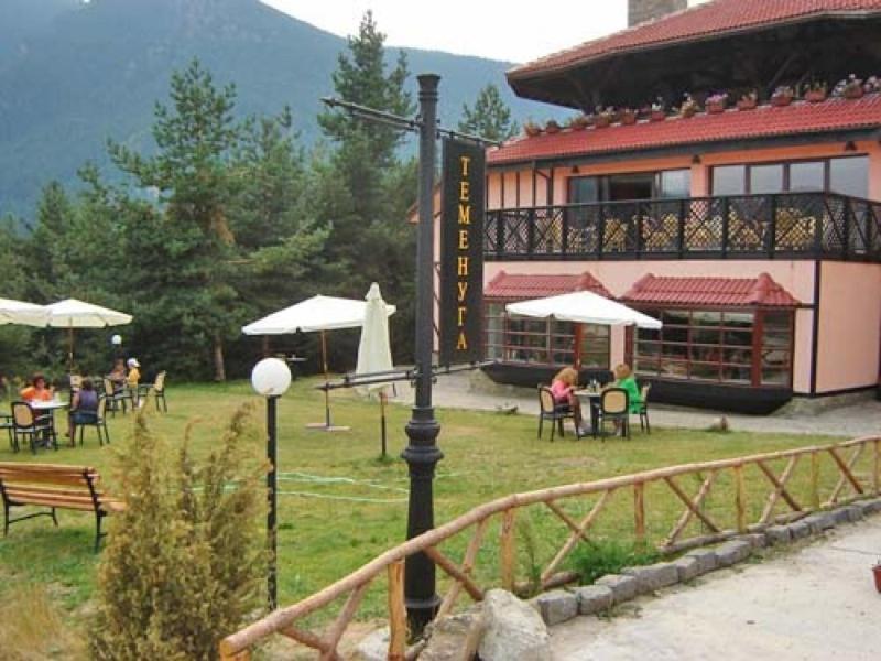 Hotel Temenuga Panichishte Ngoại thất bức ảnh